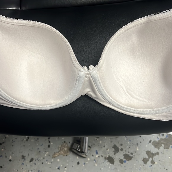 NWOT Victoria Secret Lined Demi Bra S 34DD - Picture 7 of 7